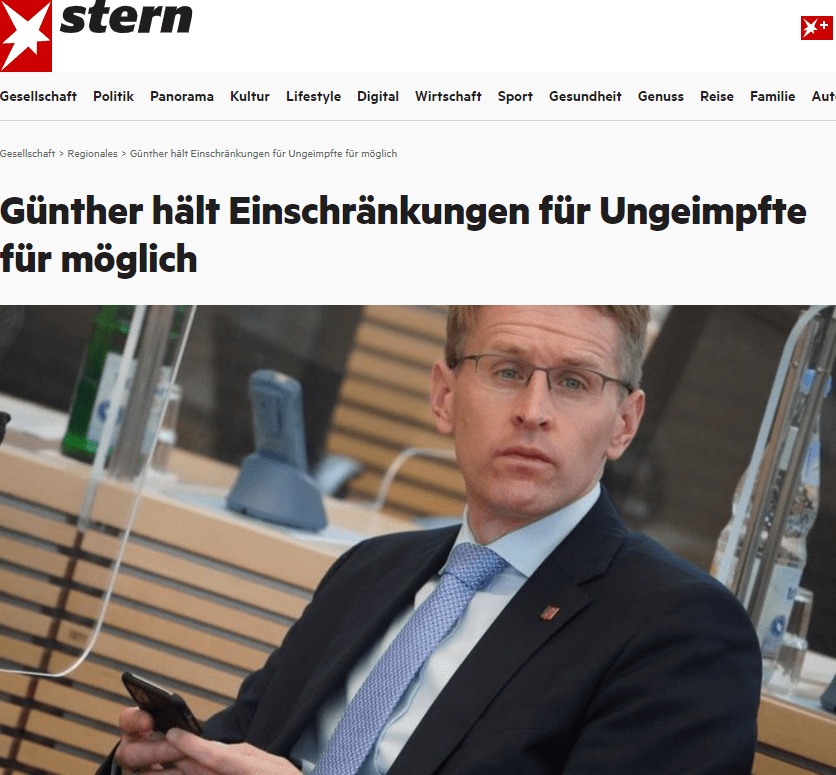 Schleswig-Holsteins Ministerpräsident Daniel Günther (CDU) zeigt sich von einer Wirkung der jüngsten Beschlüsse zur Verschärfung der Corona-Vorschriften überzeugt. «Ich bin mir sicher, dass das greift», sagte Günther am Freitag auf NDR Info. «Aber ich schließe definitiv nicht aus, dass es weitere Einschränkungen auch für Ungeimpfte geben wird.»

Die Jamaika-Koalition aus CDU, Grünen und FDP wird dem Infektionsschutzgesetz im Bundesrat am Freitag zustimmen. Für das Bündnis sei die Zustimmung aufgrund weiterer Verbesserungen unstrittig, sagte Günther. Eine Verlängerung der epidemischen Notlage wäre zwar auch eine Möglichkeit gewesen. Mit dem Gesetz könne die Regierung die geplanten Maßnahmen aber «jetzt genauso umsetzen».

Schleswig-Holstein schließt wegen stark gestiegener Infektionszahlen Menschen ohne Corona-Impfung ab Montag von weiten Teilen des öffentlichen Lebens aus. Für Ungeimpfte sind dann Innenräume von Freizeitstätten und Gaststätten tabu. Kleine Kinder und Schüler sind ausgenommen. Im Freizeitbereich gilt die 2G-Regel (geimpft, genesen), bei beruflichen Veranstaltungen und für Jugendliche greift 3G.

Günther rechnet damit, dass im Norden künftig pro Monat etwa 450.000 Auffrischungsimpfungen nötig sind. Die Hausärzte gingen davon aus, dass sie jeden Monat etwa 100.000 davon schaffen könnten, sagte er. 350.000 Impfungen sollten durch mobile Impfteams in stationären Einrichtungen erfolgen. Impfungen würden dort montags bis samstags von morgens bis abends möglich sein. «Der Impfstoff ist ja ohnehin da.» Bereits in der kommenden Woche seien die Impfstationen startklar.