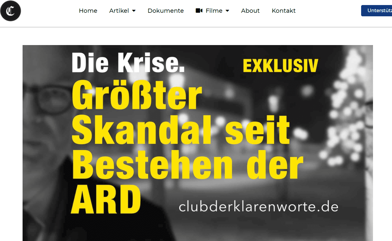 Ich informiere Sie exklusiv über einen Sachverhalt, den ich wohl abgewogen, leider als Skandal erster Klasse bezeichnen will. Viel mehr noch. Der Sachverhalt bedroht, sollte er nicht rückgängig gemacht werden, einen unserer wichtigen Grundpfeiler in der Demokratie der Bundesrepublik Deutschland. Die Freiheit der Presse, die freie Bericherstattung.

Soviel Vorweg zur Einordnung: Wichtigste Rechtsquelle für den öffentlich-rechtlichen Rundfunk in Deutschland ist das Grundgesetz. Mit Artikel 5, Absatz 1 schuf unsere Verfassung die rechtliche Grundlage für die Etablierung und Fortbestand des öffentlich-rechtlichen Rundfunks. Mit dem Auftrag, alle Menschen zu erreichen; alle Standpunkte widerzuspiegeln und abzubilden; sicherzustellen, dass allen Stimmen und Perspektiven Gehör verschafft wird. So steht es richtigerweise auf der Seite der ARD zum Festakt 70 Jahre öffentlich-rechtlicher Rundfunk.

Unter der Verantwortung der Intendantin des Bayerischen Rundfunks Dr. Katja Wildermuth, startet der BR den größten Angriff auf die freie Berichterstattung, seit Gründung der ARD 1950.

Bayerischer Rundfunk will in seiner Berichterstattung nur noch geimpfte Menschen vor die Kamera lassen.

Am 1. Dezember 2021 hat die Hauptabteilung Produktionsservice des Bayerischen Fernsehens eine hausinterne dringende Empfehlung versandt, nach der bei Außenproduktionen nur noch Protagonisten vor die Kamera treten dürfen, die geimpft sind. Drehs sollen vermieden werden, in denen keine Kontrolle über den Impfstatus und das Verhalten der Anwesenden besteht. Die Protagonisten sollen zu einem Dreh vorab informiert werden, dass sie eine FFP2-Maske tragen müssen.

Diese interne über E-Mail verbreitete Anweisung sehen Sie hier. Um den Empfänger zu schützen sind persönliche Bezüge geschwärzt. Die E-Mail besteht aus zwei Teilen. Dem Anschreiben und dem Anhang der mitgesendet wurde.

Zur Erläuterung: Eine Außenproduktion ist alles, was nicht im Studio stattfindet. Also eine Reportage vor Ort, eine Straßenumfrage, eine Zuspielung für die Nachrichten, kulturelle, gesellschaftliche und/oder politische Berichterstattung mit einem Kamerateam.

Das bedeutet, es kommen nach jener dringenden Empfehlung nur noch geimpfte Menschen im Bayerischen Fernsehen, also dieser ARD-Anstalt, zu Wort. Es sei denn, es geht in dem Beitrag bei den Menschen, über die berichtet wird, ausschließlich um ihre Eigenschaft als ungeimpfte Personen.

Was heißt das für die Arbeit eines Redakteurs? Ein Redakteur des Bayerischen Fernsehens soll ab sofort Künstler, Gewebetreibende, Politiker, Wissenschaftler und andere nur noch im Originalton zu Wort kommen lassen, wenn diese Personen geimpft sind. Nach der Anweisung soll in logischer Konsequenz der Redakteur schon bei seiner Recherche erfragen, ob er es mit einem geimpften oder einem ungeimpften Menschen zu tun hat, wodurch Letzterem folglich das Recht auf freie Meinungsäußerung über diesen Sender verwehrt wird. Darüber hinaus soll der Redakteur nicht drehen, wenn er nach seiner Einschätzung keine Kontrolle über das Verhalten der Anwesenden sowie deren Impfstatus hat.

Das heißt, kritische Stimmen zur politischen Situation werden ab sofort beim Bayerischen Rundfunk demnach nicht mehr erhört, sofern sie ungeimpft sind. Von jedem Menschen, den Sie in Beiträgen des Bayerischen Rundfunks sehen, der zu welchen Themen auch immer interviewt wird, wissen Sie nun, dass er geimpft ist.

Zur Bedeutung einer „dringenden Empfehlung“ – als solche wurde das Schreiben ja in Umlauf gebracht – hat das Verwaltungsgericht Wiesbaden in einem Schulurteil über Masken festgehalten:

„Die dringende Empfehlung (der Schule) gehe über eine einfache Bitte oder Empfehlung hinaus. Denn es würde eine Form von Zwang ausgeübt, die dazu führe, dass im Falle einer Abweichung mit ,Sanktionen‘ oder gar diskriminierendem Verhalten (durch den Lehrkörper) mit hoher Wahrscheinlichkeit zu rechnen sei.“ [VG Wiesbaden, 24. August 2020 – Az. 6 L 938/20.WI]

Was bedeutet das alles für Sie als Zuschauer? Sie bezahlen Rundfunkgebühren für eine Berichterstattung, die nunmehr nur noch konformistisch erfolgen soll. – Ich scheue Vergleiche oder Worte aus der deutschen Vergangenheit, weil sie gewollt missinterpretiert werden würden.

Dass der Bayerische Rundfunk als Anstalt der ARD hiermit eine rote Linie überschreitet, die mit seriösem Journalismus nicht mehr vereinbar ist, und viele Moderatoren, Redakteure und Redakteurinnen diesen Weg mitgehen, erinnert an dunkle Zeiten und ist im Nachkriegsdeutschland eine noch nie da gewesene Abkehr von Standards einer für eine Demokratie wichtigen freien Berichterstattung, freien Presse, allemal im Rundfunkstaatsvertrag verankerten Verpflichtung der öffentlich-rechtlichen Anstalten.

Da ich hier Gefahr im Verzug sehe, mache ich Ihnen diese Informationen sofort zugänglich. Selbstverständlich habe ich die Intendantin des BR, Dr. Katja Wildermuth in einem Brief um eine Stellungnahme gebeten.