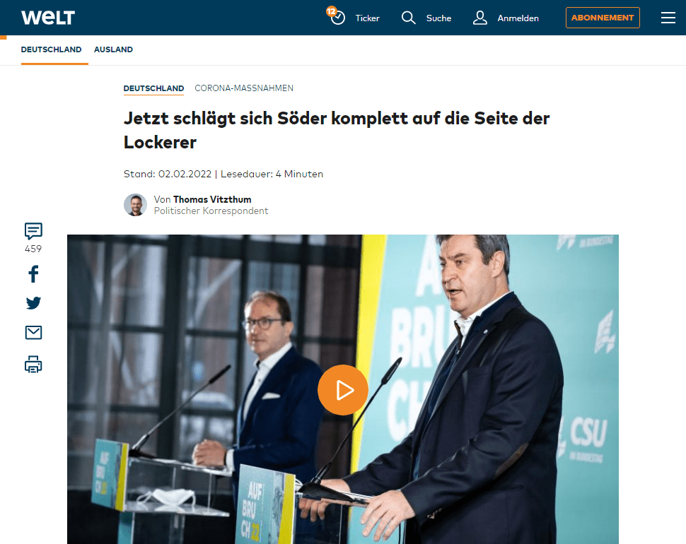 Das liegt in der Natur der Sache, gehört die CSU in Berlin schließlich nicht mehr der Regierung an. Es lag aber nicht nur daran, schließlich vertritt der bayerische Ministerpräsident nach wie vor ein wichtiges Bundesland. Söder war in Erklärungsnot geraten, was die Zahlen geimpfter und ungeimpfter Corona-Infizierter anbelangt. WELT-Recherchen hatten aufgedeckt, dass man Menschen, die keine Angabe machten, einfach den Ungeimpften zuschlug und so horrende Inzidenzwerte in dieser Gruppe erhob. Nach anfänglichem Zögern wurde der Fehler eingestanden.

Söder ist aber auch unsicher geworden, welche Rolle in dieser Phase politisch noch für ihn die angemessene ist. Weiterhin die des ewigen Warners, dessen, der die nächste schlimme Welle prognostiziert, der deshalb Verschärfungen fordert? Das war jene Rolle, die man von ihm über eineinhalb Jahre kannte. Damit fuhr er eine Weile exzellent. Doch inzwischen sagt auch Söder, dass man mit Pandemie-Bewältigung politisch nichts mehr gewinnen könne.

Nun, so scheint es, unternimmt er einen letzten Versuch, doch noch einmal politisches Kapital aus der Corona-Pandemie zu schlagen. Er stellt sich dabei nicht mehr auf die Seite der Warner. Also explizit nicht auf die Seite von Baden-Württembergs Ministerpräsident Winfried Kretschmann. Der Grüne hatte am Dienstag angekündigt, dass es mit ihm „bis Ostern“ keine Lockerungen geben werde. Noch im November hatte Söder mit Kretschmann in einem Gastbeitrag für die „Frankfurter Allgemeine Zeitung“ eine allgemeine Impfpflicht gefordert.

Bei der Winterklausur der CSU-Landesgruppe im Bundestag, die wegen Corona erst nach Berlin verlegt und dann um einen Monat verschoben wurde, schlägt Söder sich nun aber eindeutig auf die Seite der bisher wenigen Einflussreichen in der Politik, die zügige Lockerungen fordern. In der Riege der Ministerpräsidenten geht er damit bisher am weitesten.

Aus politischem Kalkül? Oder echter Überzeugung? Das lässt sich nicht entscheiden.

Reuiger Ton wegen „Zahlen-Kuddelmuddel“
Anzeige
„Wir brauchen einen Stufenplan, wie wir in den nächsten Wochen tatsächlich Erleichterungen durchführen können“, sagt Söder vor Beginn der Klausur. Mit der Maske werde viel mehr Freiheit möglich sein. „Wir müssen nicht nur die virologische, sondern eben auch die soziale, die psychologische, die ökonomische Seite berücksichtigen.“

Auch bei „leicht abflachenden Kurven nach oben“ brauche man ein Konzept für den Einstieg in den Ausstieg. Söder nennt den Handel, Sport, Kultur. „Wir brauchen den Einstieg in Lösungen, damit den Menschen Hoffnung vermittelt wird.“ Die Omikron-Variante sei etwas anderes als Delta.

Söder fordert eine Empfehlung des Expertenrates der Bundesregierung. Nicht ein Datum will Söder für Lockerungen nennen, für entscheidend hält er die Umstände. „Denn eines sieht man gerade: Bei der hohen Zahl der Inzidenz, die wir haben und die das Robert-Koch-Institut bald schätzen wird und die deshalb keine verlässliche Zahl mehr sein kann, können wir keine Freiheitseinschränkung mehr begründen.“ Stufen- oder Exit-Pläne seien verantwortbar.

Anzeige
Es brauche aus seiner Sicht eine verlässliche, klare Krankenhaus-Warnampel, die müsse bei drohender Überlastung ein Signal geben. Hier gibt sich Söder reumütig, was die eigenen Krankenhauszahlen aus Bayern anbelangt. „Wir brauchen Transparenz in den Zahlen. Wir hatten in den letzten Monaten immer so ein Zahlen-Kuddelmuddel.“

Söder will deshalb genau unterscheiden, ob jemand mit oder wegen Corona ins Krankenhaus kommt. „Das wird festgestellt. Hieraus ergibt sich dann die Belastung.“ Diese Differenzierung nimmt deutlich Bezug auf die Vorwürfe, Bayern habe beim Status seiner Patienten nicht genau genug unterschieden. Söder will sich einen solchen Vorwurf nicht noch einmal gefallen lassen.

Hierbei geht es ihm sicher vornehmlich um eine politische Botschaft. Denn aus Sicht der Krankenhäuser spielt die Unterscheidung gar keine entscheidende Rolle. „Aus Krankenhaus-Sicht ist es unerheblich, ob ein Patient mit oder wegen einer Corona-Infektion im Krankenhaus liegt. In beiden Fällen ist ein weitaus größerer Aufwand für Isolation und Hygiene nötig“, sagte der Vorstandsvorsitzende der Deutschen Krankenhausgesellschaft, Gerald Gaß, WELT.

Nordrhein-Westfalens Ministerpräsident Hendrik Wüst (CDU) schloss sich zwar später Söders Forderung nach einem Plan für Öffnungsperspektiven an, der schon bei der nächsten Ministerpräsidenten-Konferenz Mitte Februar beschlossen werden sollte. Söders klare und folgenreiche Unterscheidung, ob jemand mit oder wegen Corona im Krankenhaus ist, scheint ihm allerdings nicht einzuleuchten. Wüst sagte: „Die Differenzierung – mit oder wegen Covid – da muss man sehr genau hinschauen. Aber auch jemand, der mit Covid da ist, löst hohen Aufwand aus.“

Söder aber folgt seinem politischen Instinkt. Und der sagt, dass er für die Menschen in der Wahrnehmung der Krise sehr wohl einen Unterschied macht, ob jemand erst im Krankenhaus auf Corona getestet wird oder wegen der Infektion dort landet.